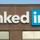 Illustration for article titled LinkedIn Joins the Hoaxbuster Club, Buys Patent for Fact-Checking System